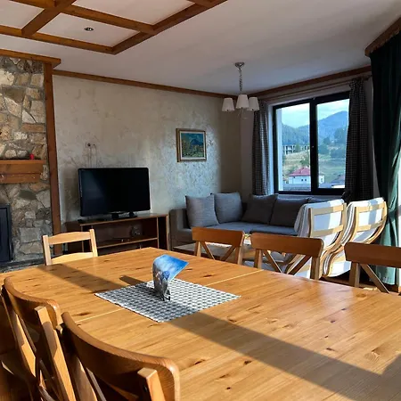 Honey - Spacious 2-bedroom In Apartamento *
