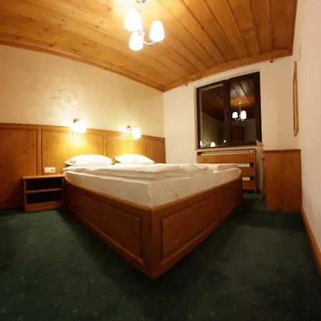 Apartamento Honey Apartment - New, Luxurious And Cosy Chepelare